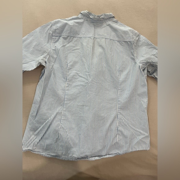 GAP striped button down - Picture 4 of 4